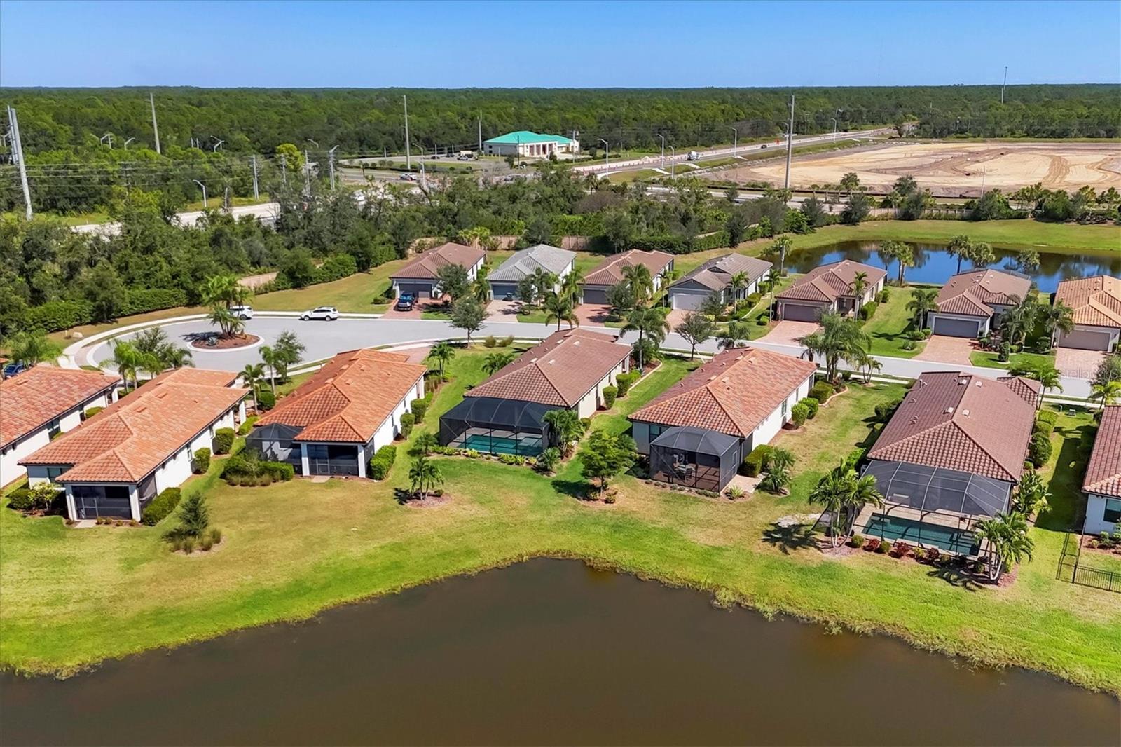 Image 46 of 78 For 6918 Hanover Court