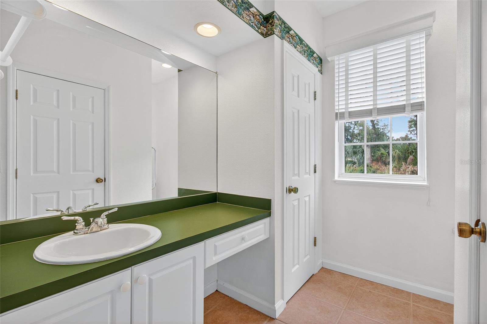 Image 17 of 38 For 625 137th Street Ne