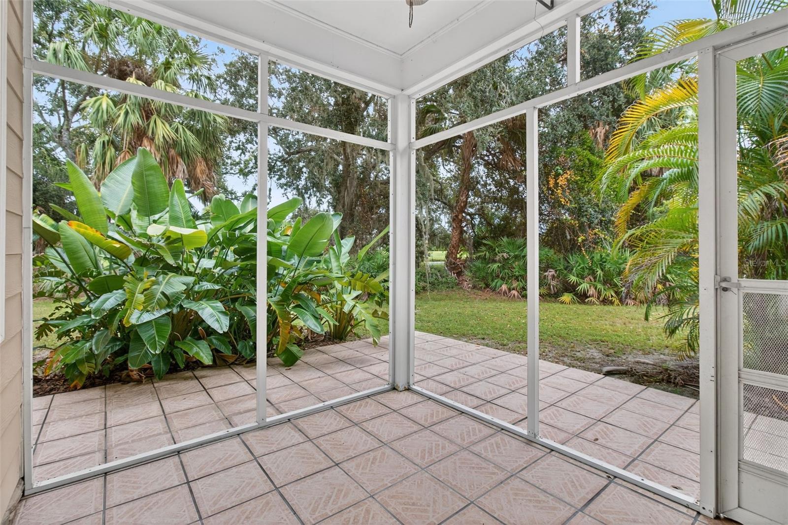 Image 28 of 38 For 625 137th Street Ne