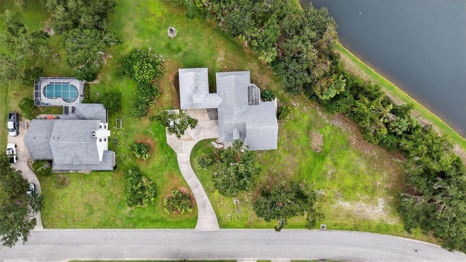 Image 34 of 38 For 625 137th Street Ne