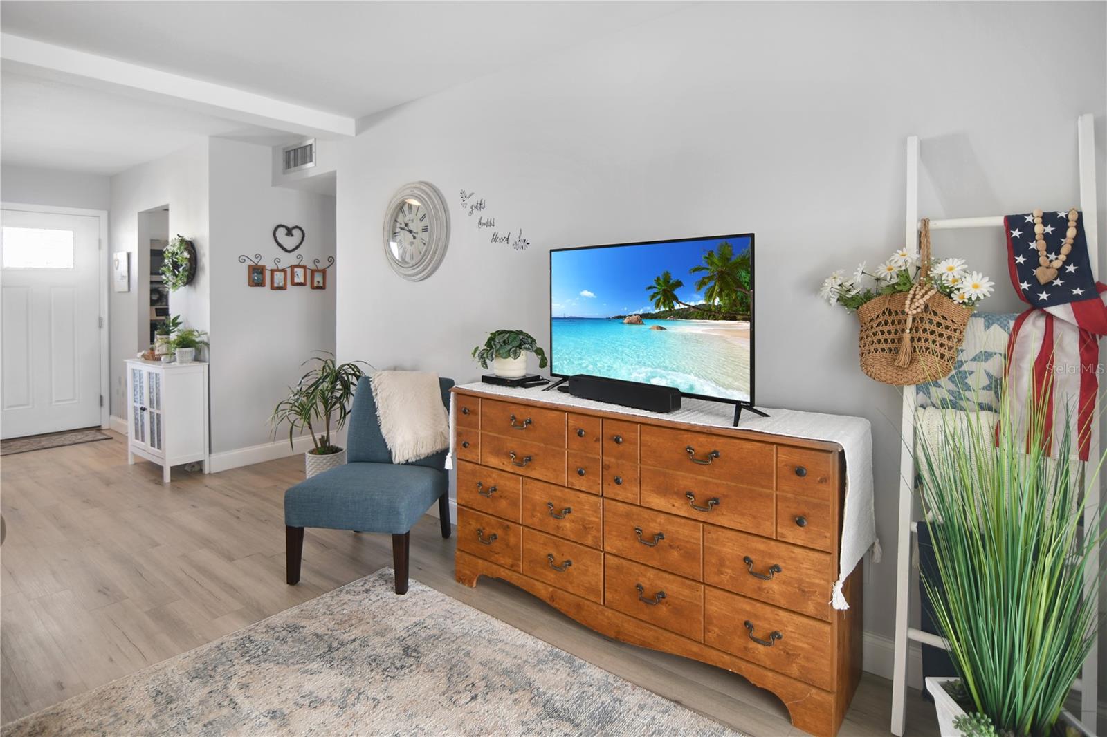 Image 12 of 31 For 1864 Sunny Drive F24