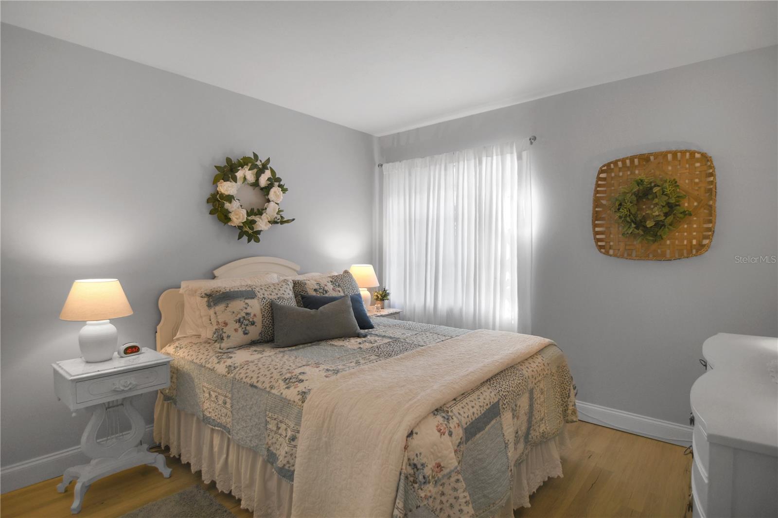 Image 19 of 31 For 1864 Sunny Drive F24