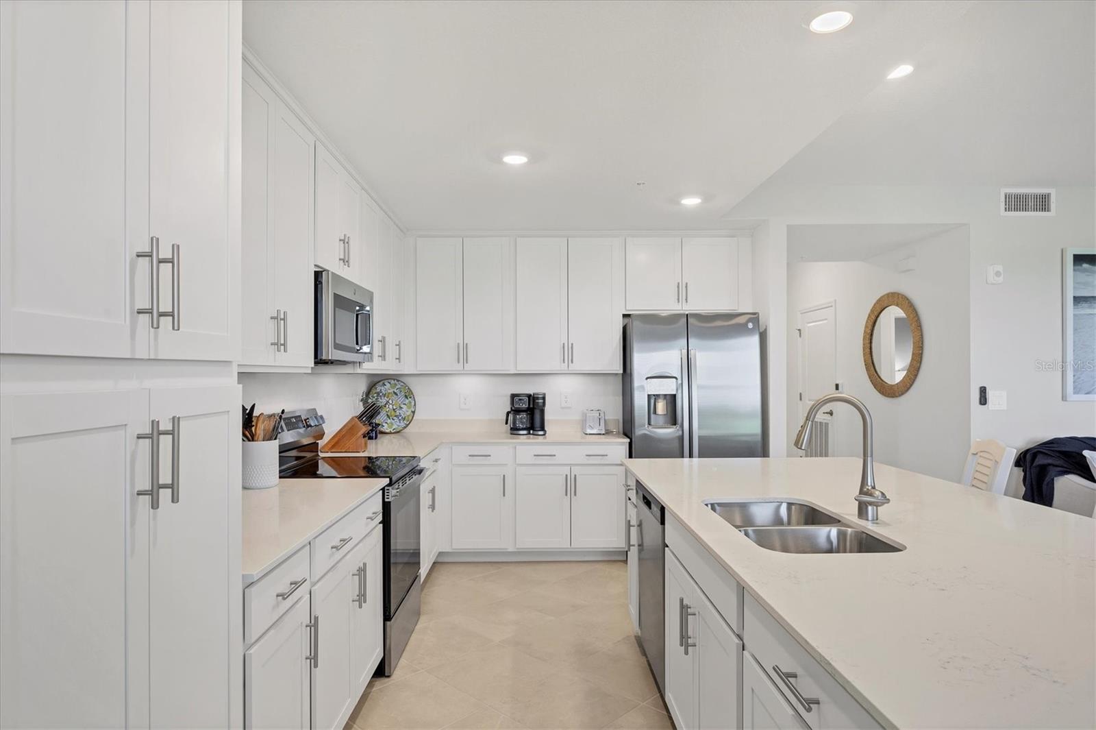 Image 13 of 78 For 17655 Opal Sand Drive  102