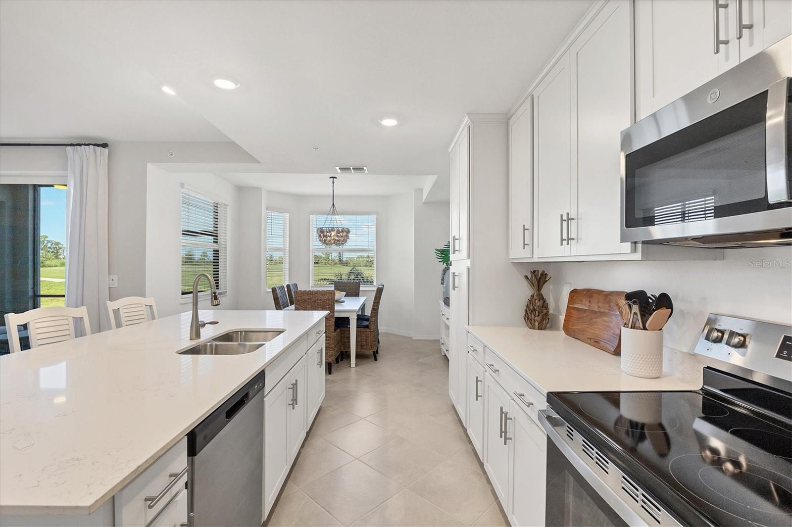 Image 14 of 78 For 17655 Opal Sand Drive  102