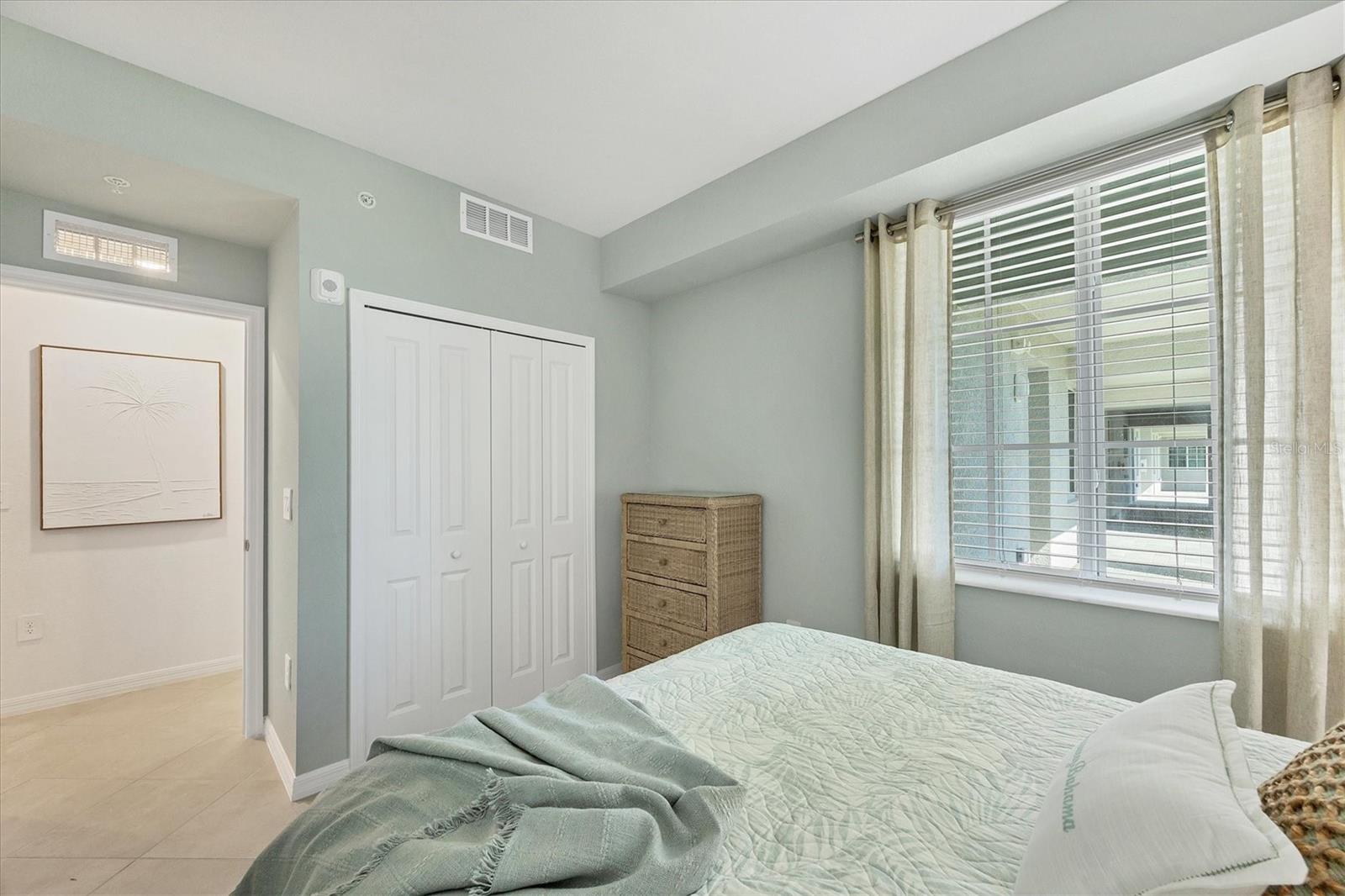 Image 25 of 78 For 17655 Opal Sand Drive  102