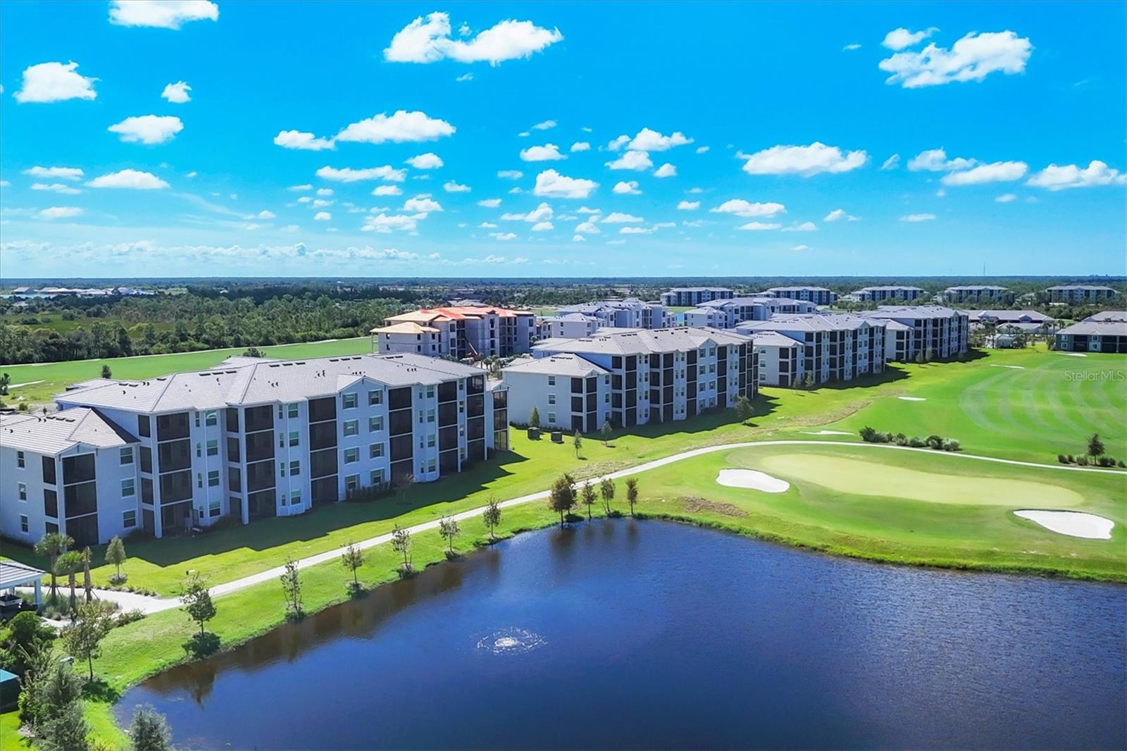 Image 34 of 78 For 17655 Opal Sand Drive  102