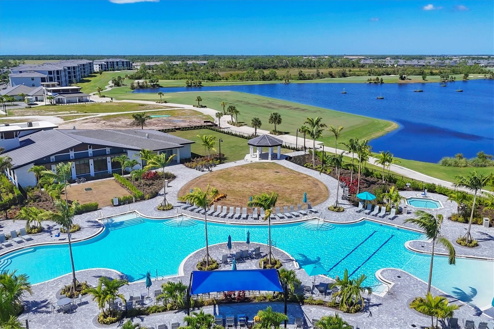 Image 44 of 78 For 17655 Opal Sand Drive  102