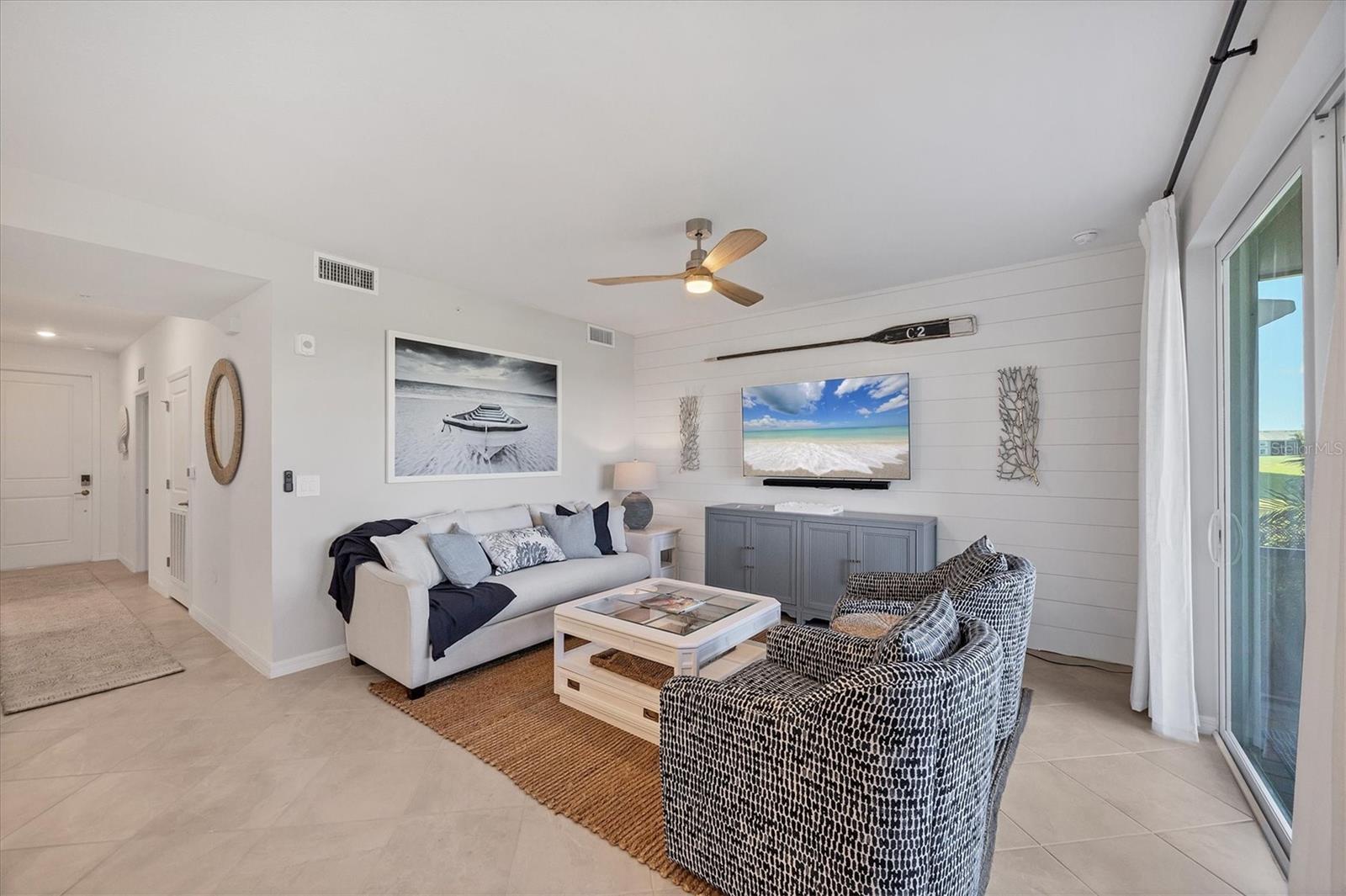 Image 7 of 78 For 17655 Opal Sand Drive  102