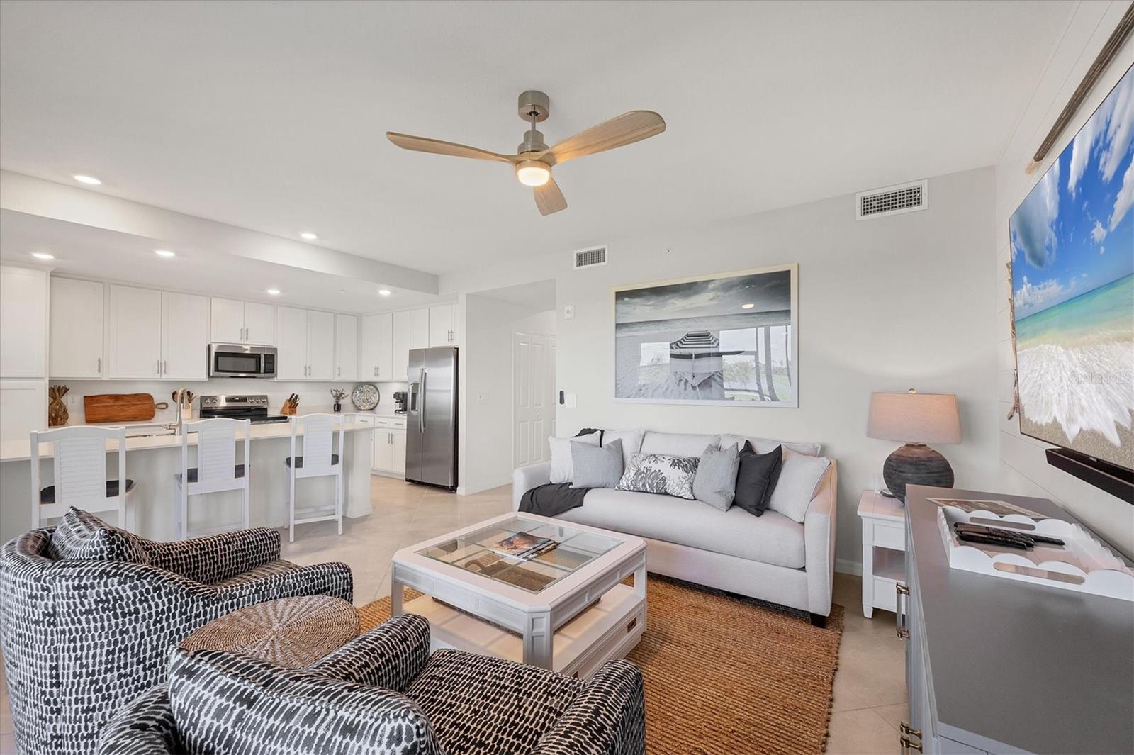 Image 9 of 78 For 17655 Opal Sand Drive  102