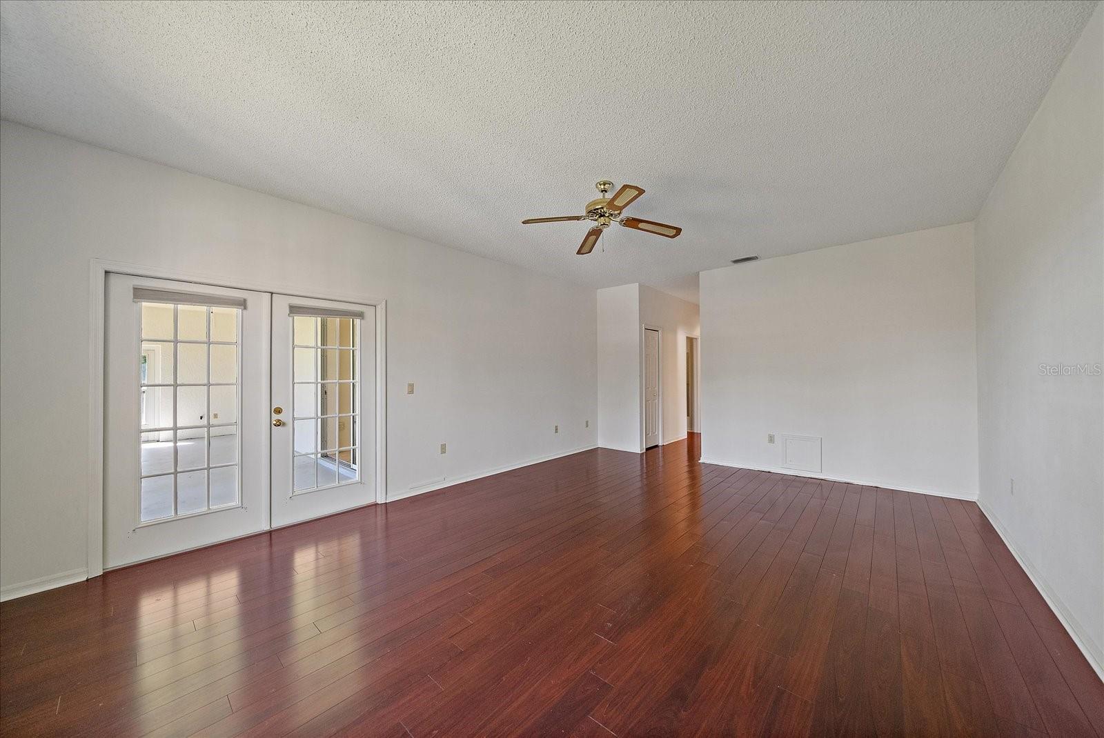 Image 16 of 33 For 4412 Highland Park 3
