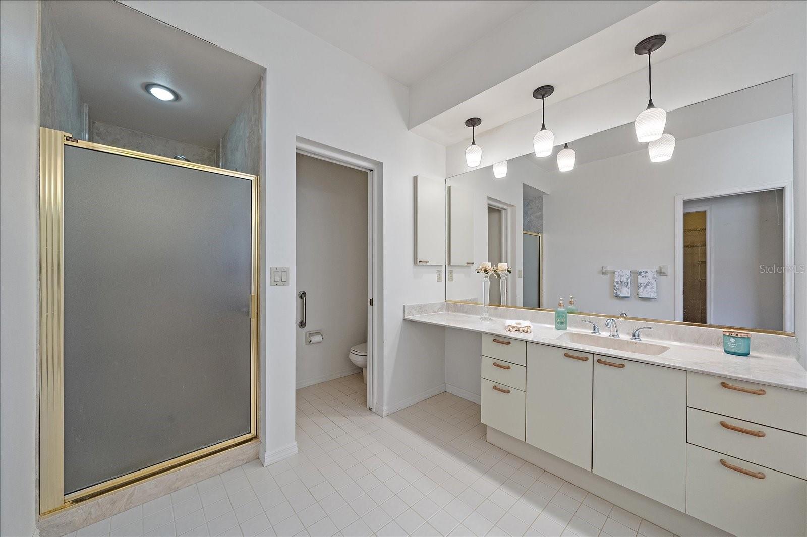 Image 18 of 33 For 4412 Highland Park 3