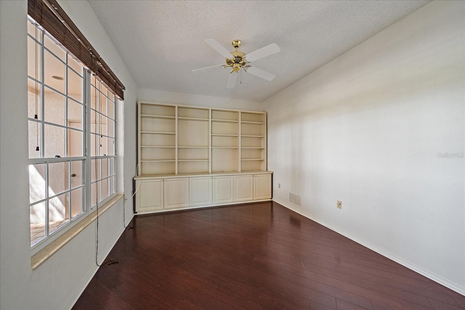 Image 20 of 33 For 4412 Highland Park 3