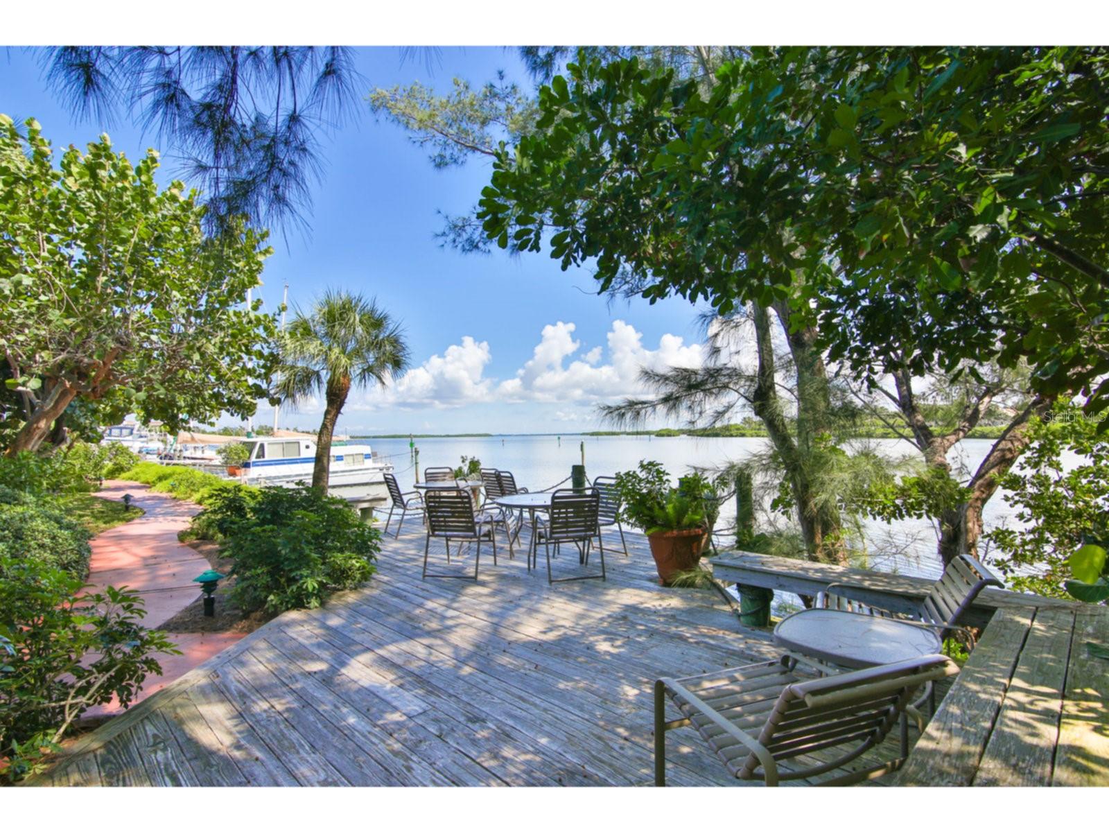 Image 4 of 35 For 3440 Gulf Of Mexico Drive 9