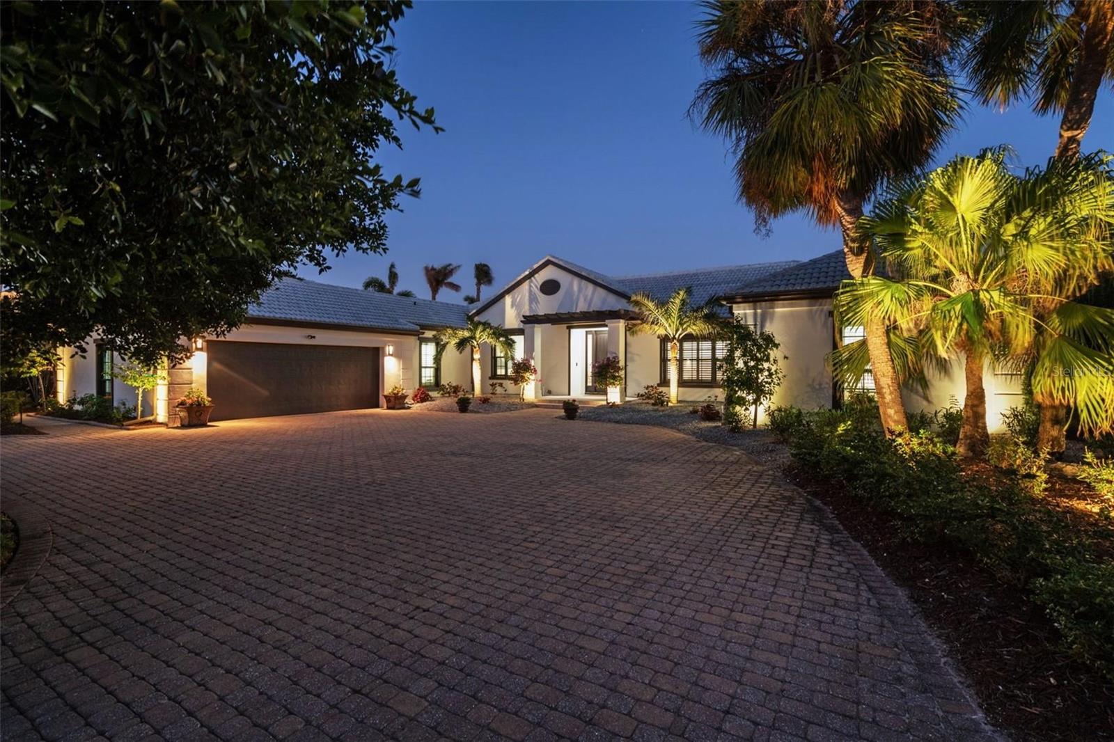 Details for 355 Royal Flamingo Drive, SARASOTA, FL 34236