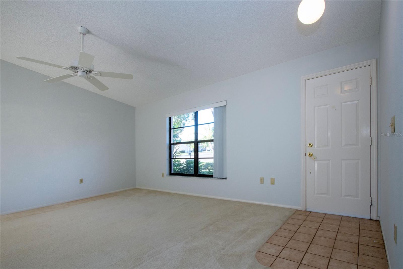 Image 4 of 66 For 3815 Kingston Boulevard