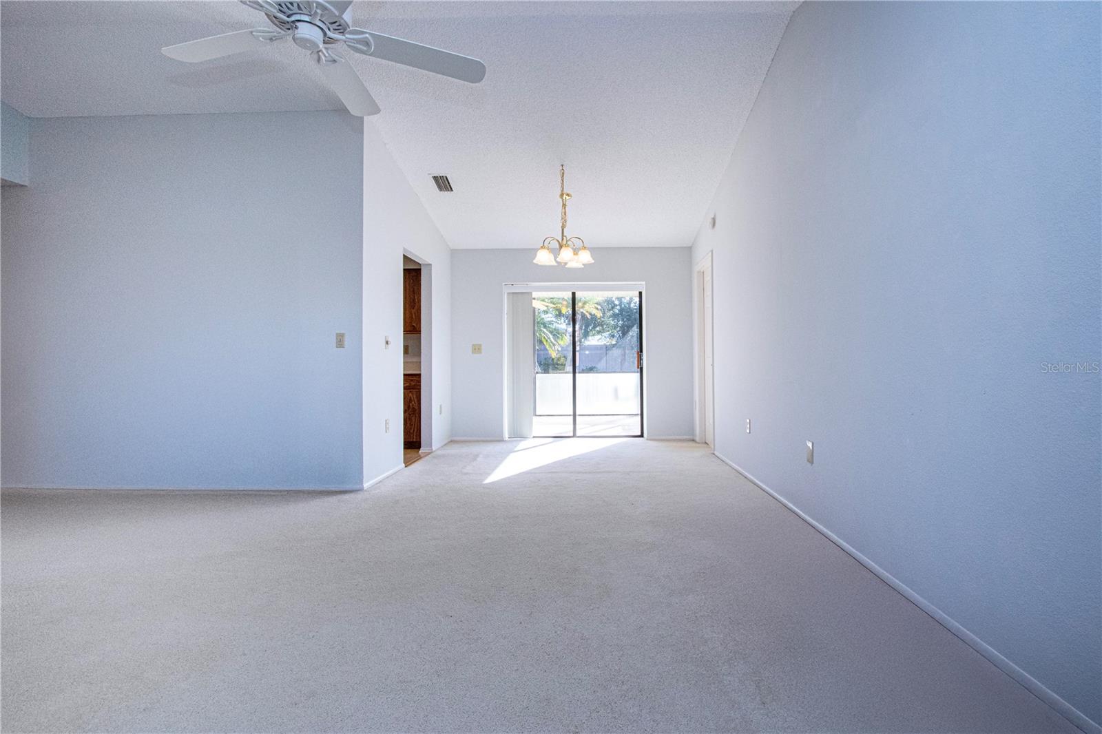 Image 9 of 66 For 3815 Kingston Boulevard