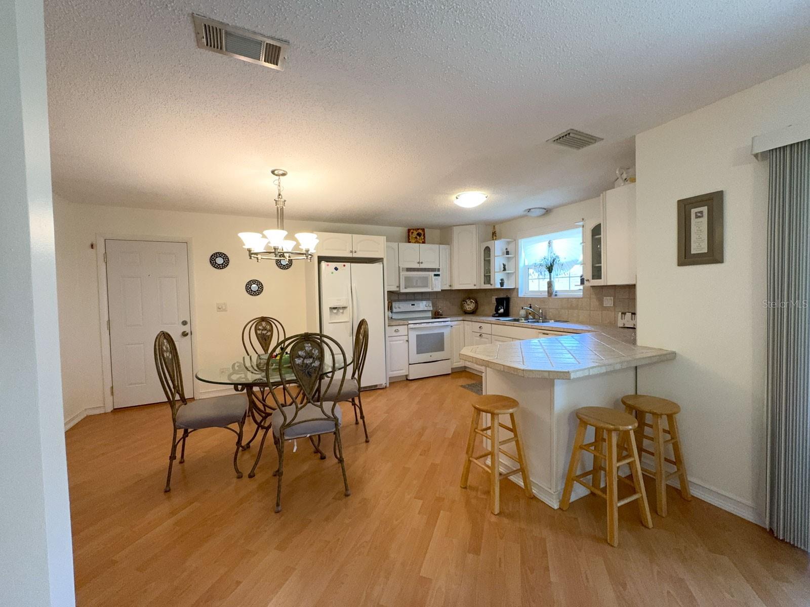 Image 8 of 21 For 3810 37th Street S 63