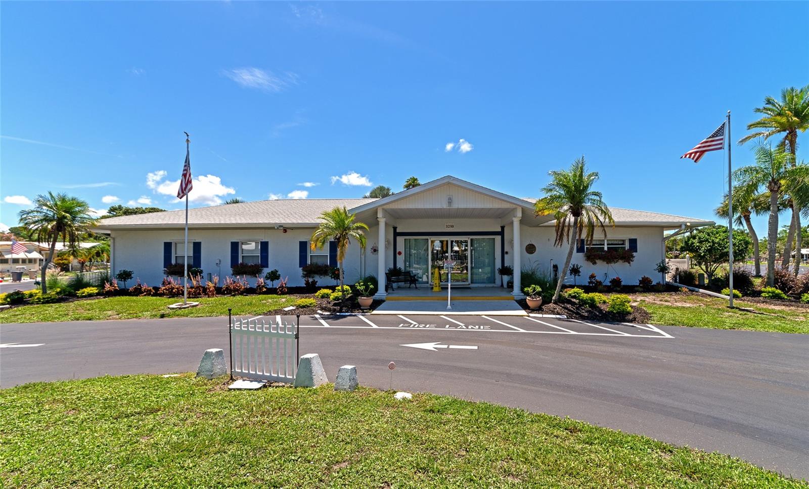 Image 14 of 25 For 348 Tropic Drive