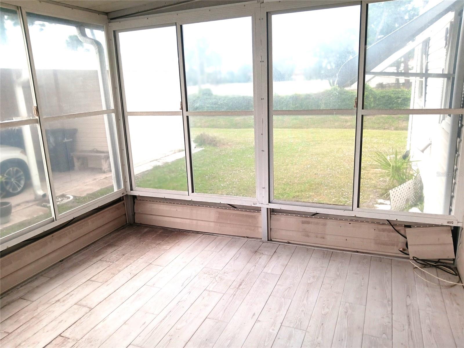 Image 8 of 25 For 348 Tropic Drive