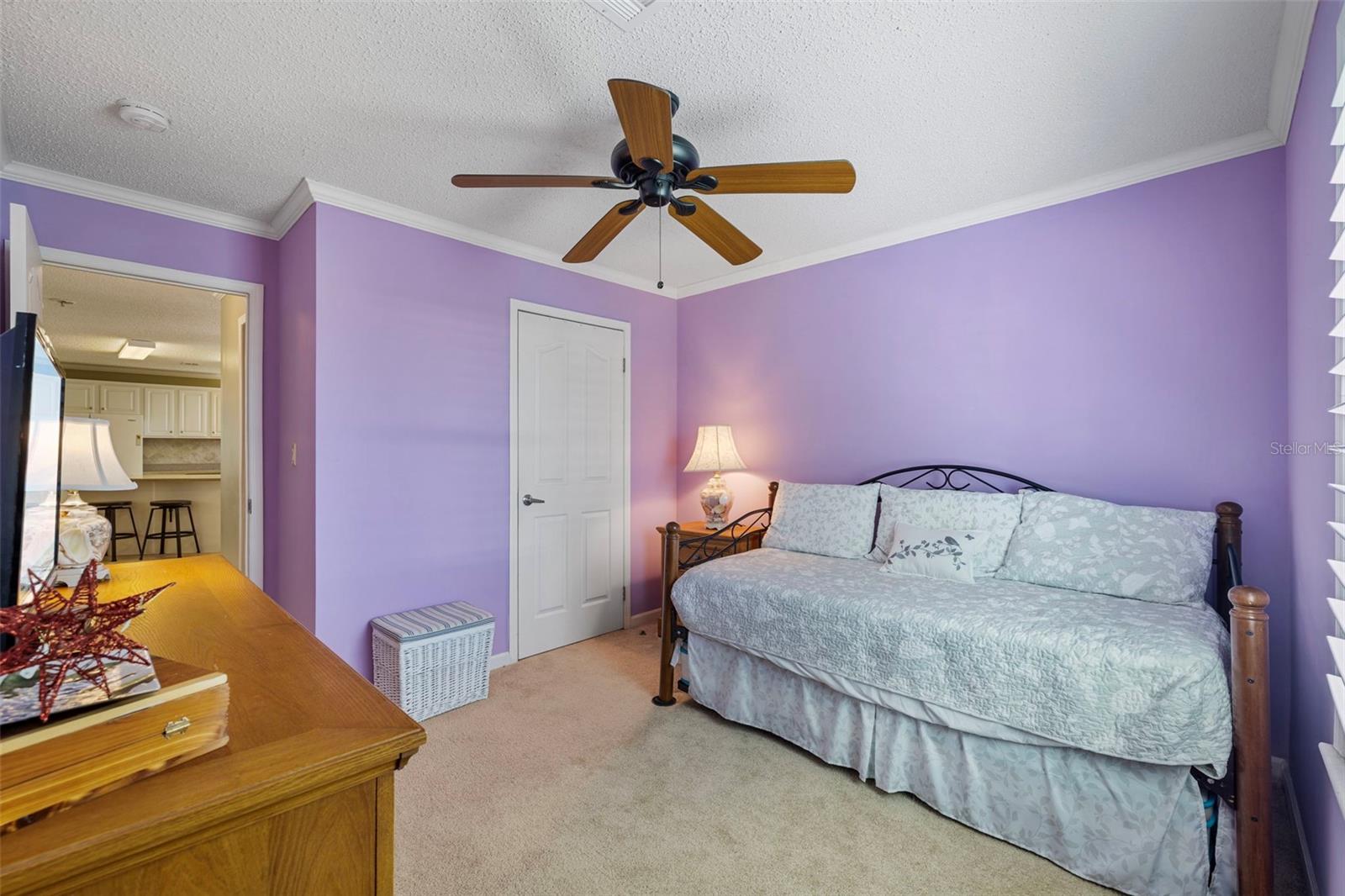 Image 15 of 34 For 4300 Riverside Drive 108