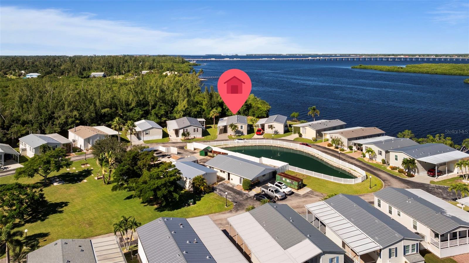 Image 27 of 34 For 4300 Riverside Drive 108