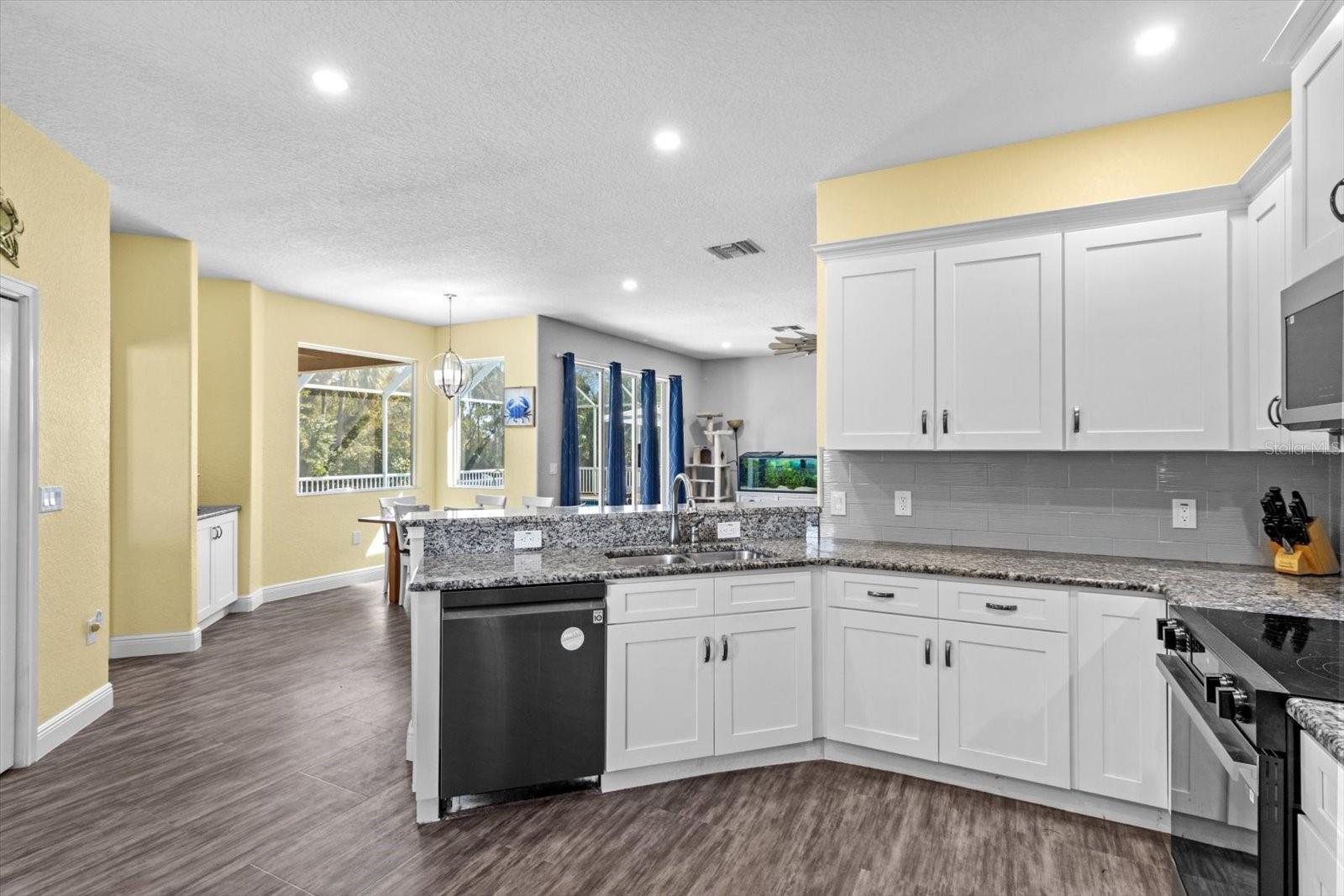 Image 23 of 66 For 11752 Valley Spring Lane