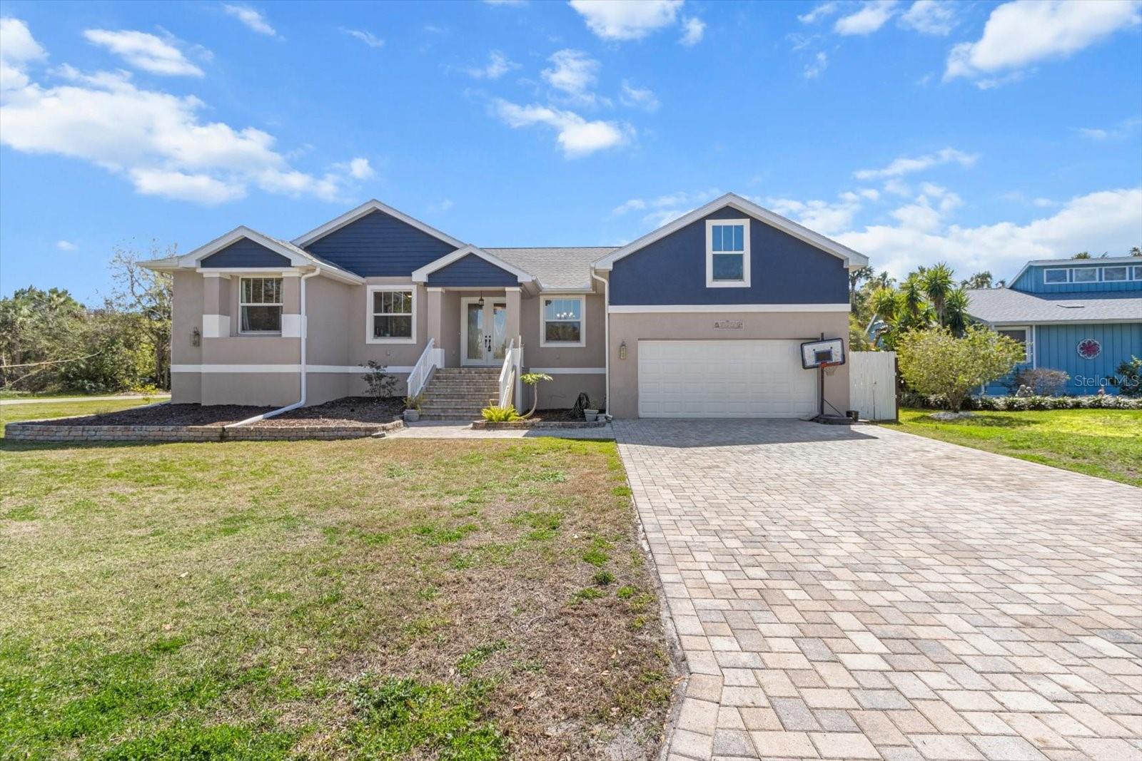 Image 4 of 66 For 11752 Valley Spring Lane