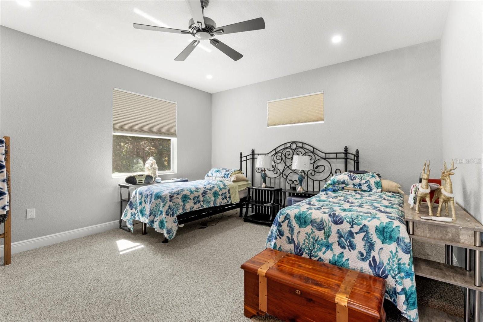 Image 52 of 66 For 11752 Valley Spring Lane
