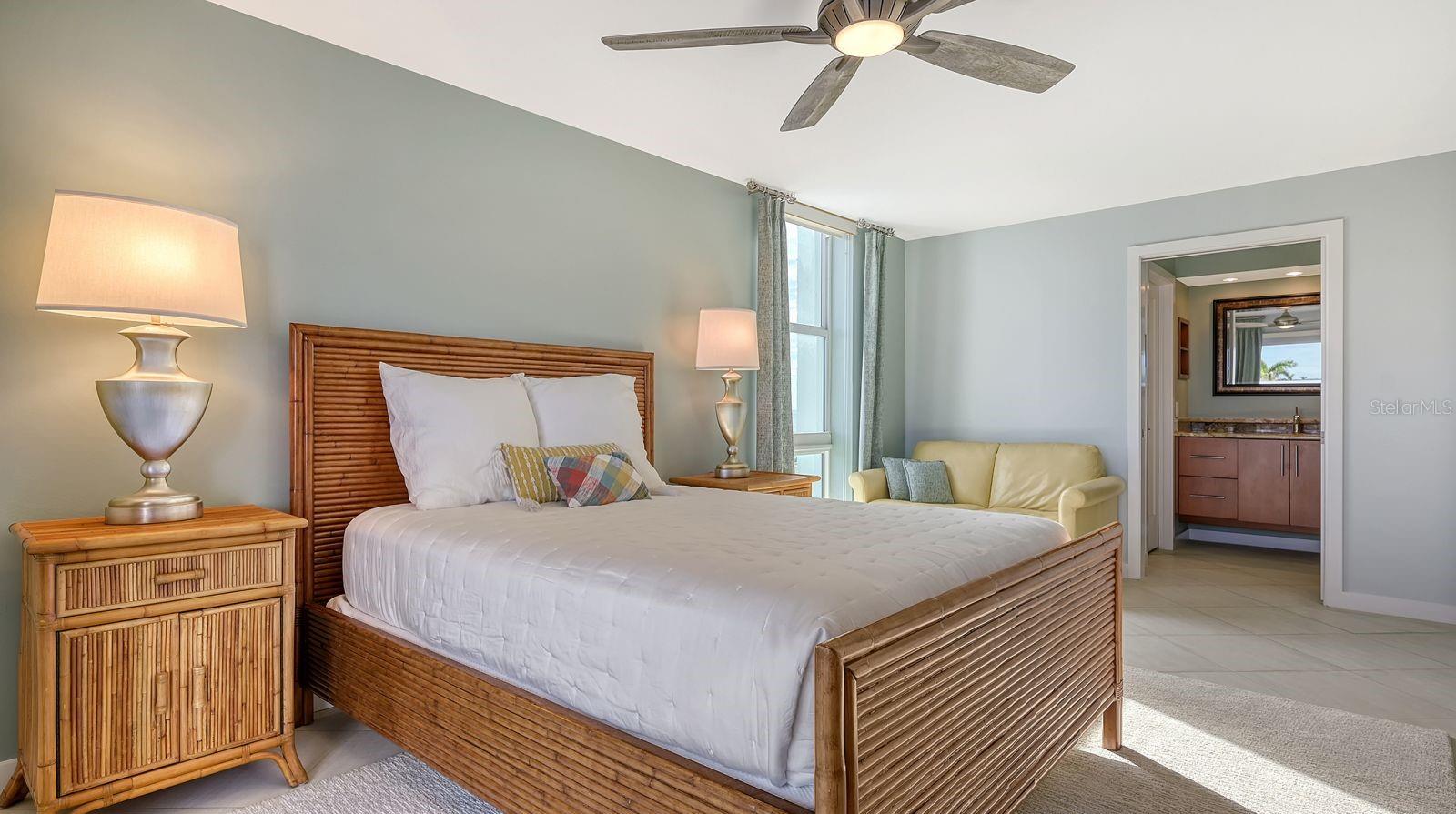 Image 22 of 46 For 101 Benjamin Franklin Drive 54