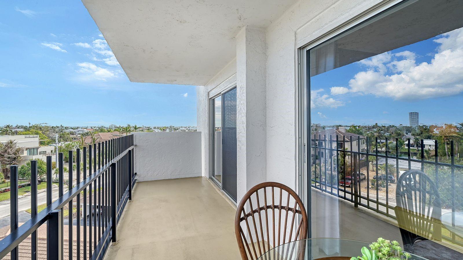 Image 26 of 46 For 101 Benjamin Franklin Drive 54