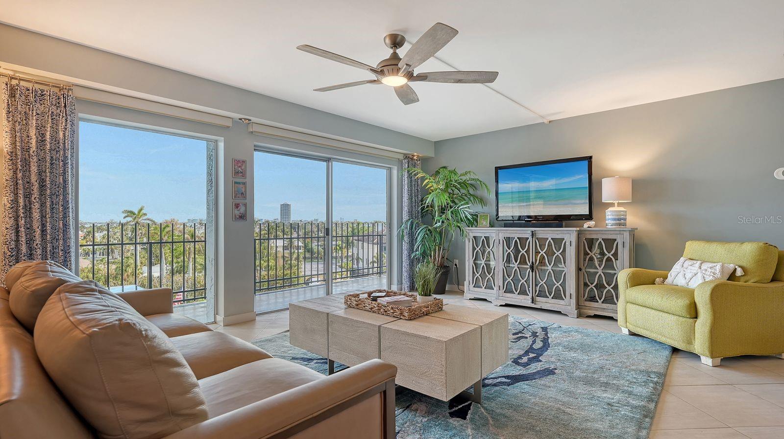 Image 3 of 46 For 101 Benjamin Franklin Drive 54