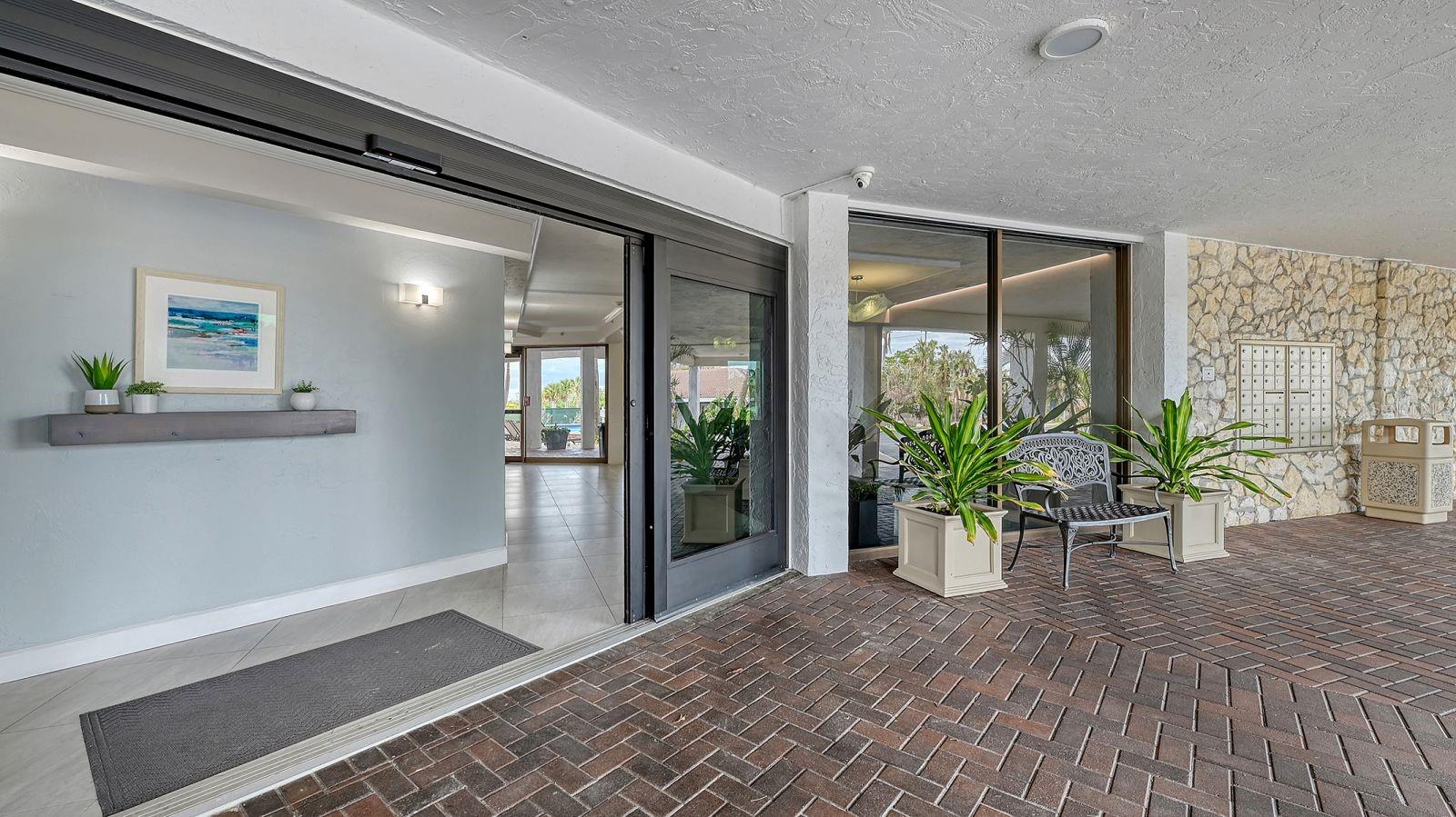 Image 31 of 46 For 101 Benjamin Franklin Drive 54