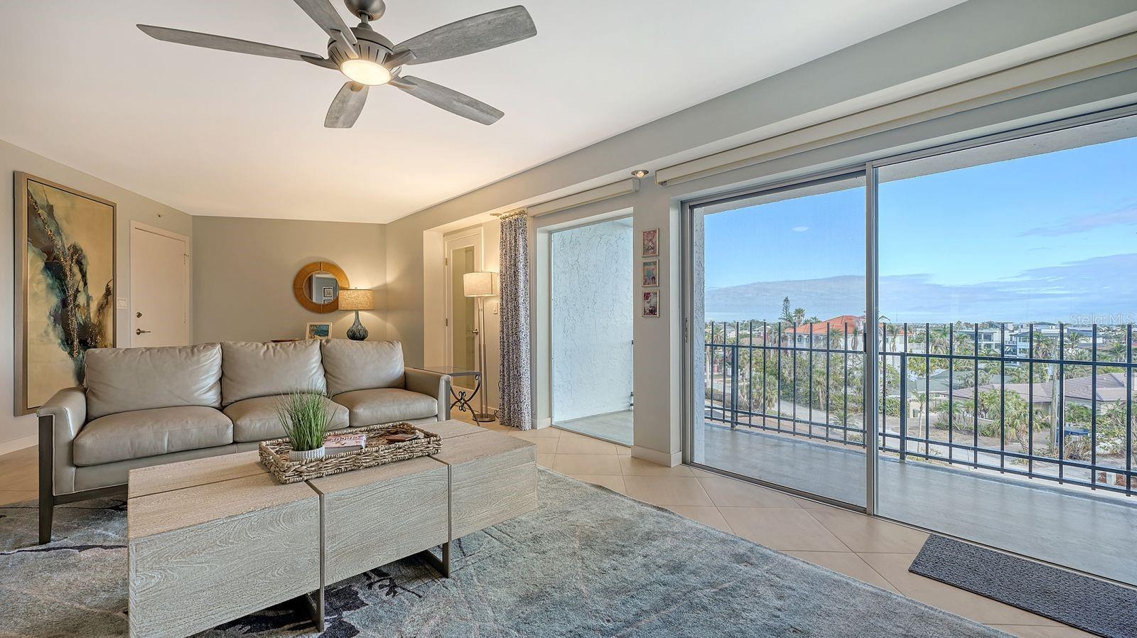 Image 4 of 46 For 101 Benjamin Franklin Drive 54