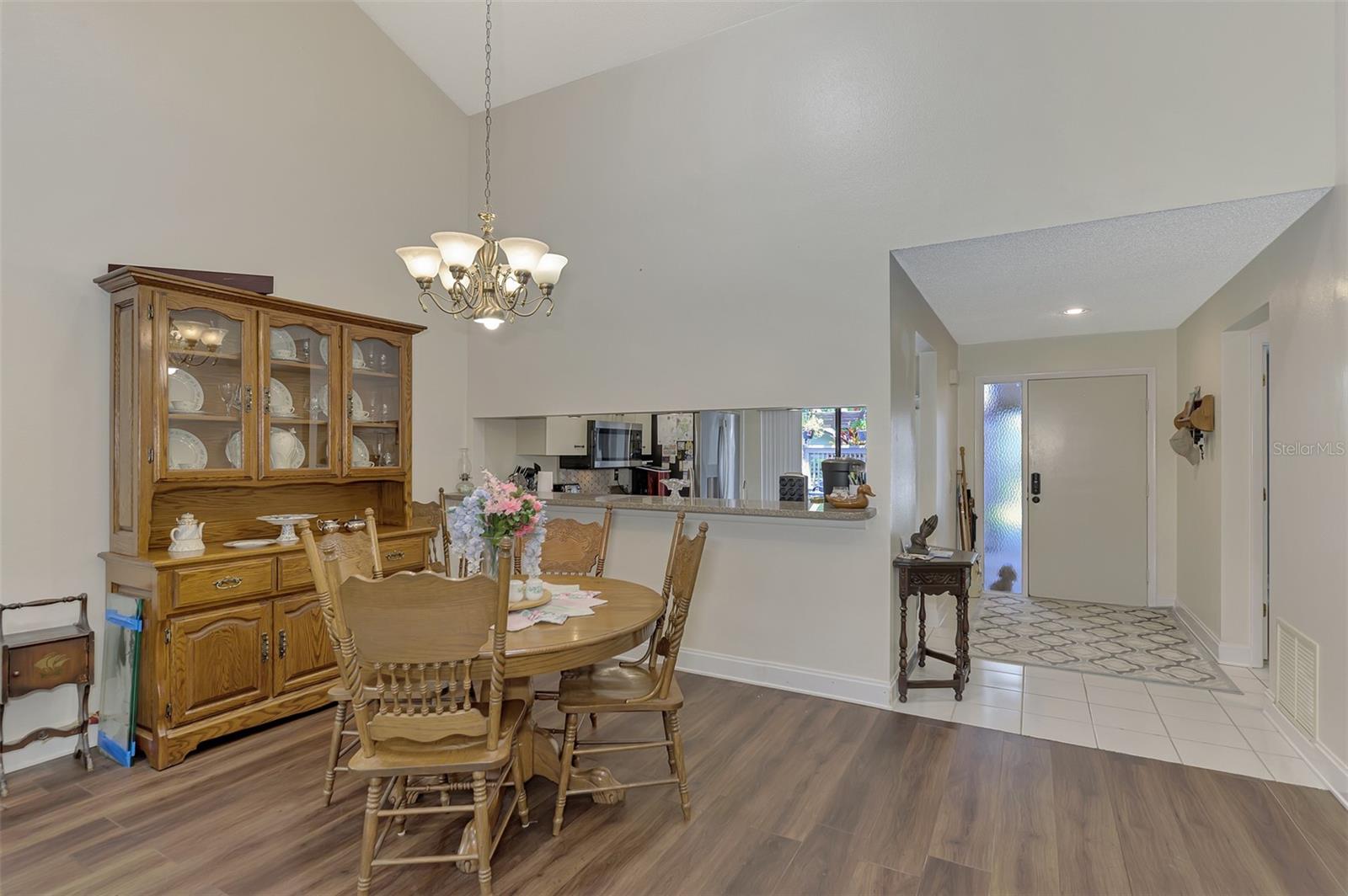 Image 14 of 42 For 4521 Kingsmere  6