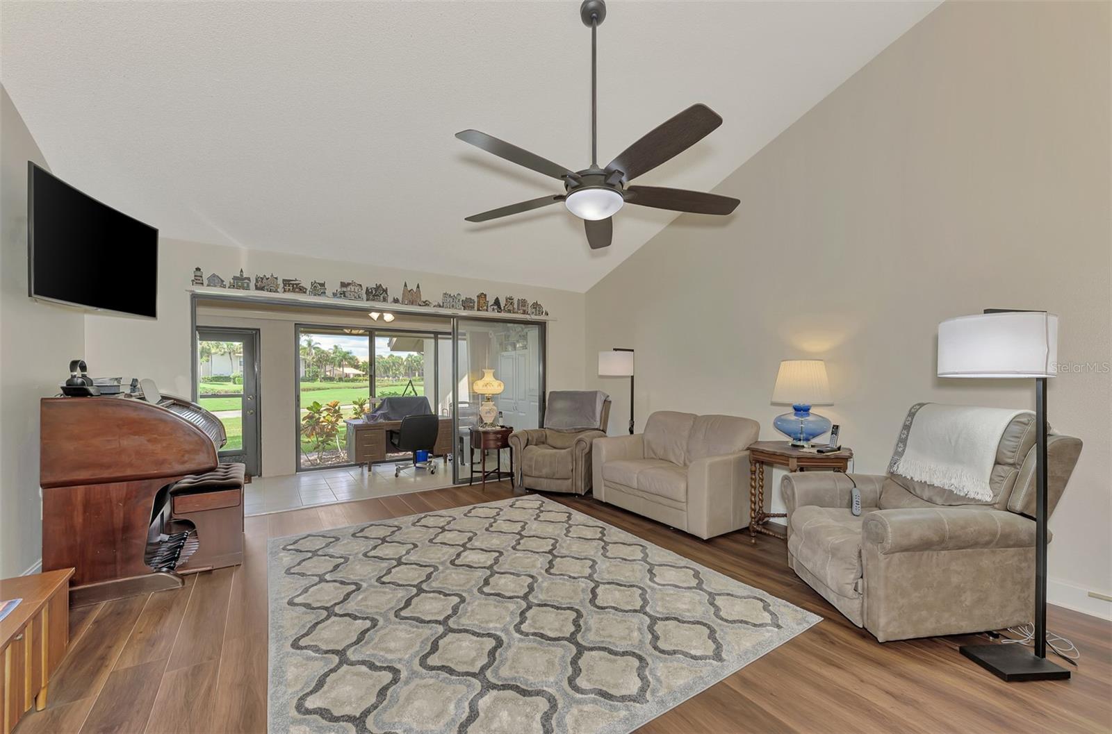 Image 9 of 42 For 4521 Kingsmere  6