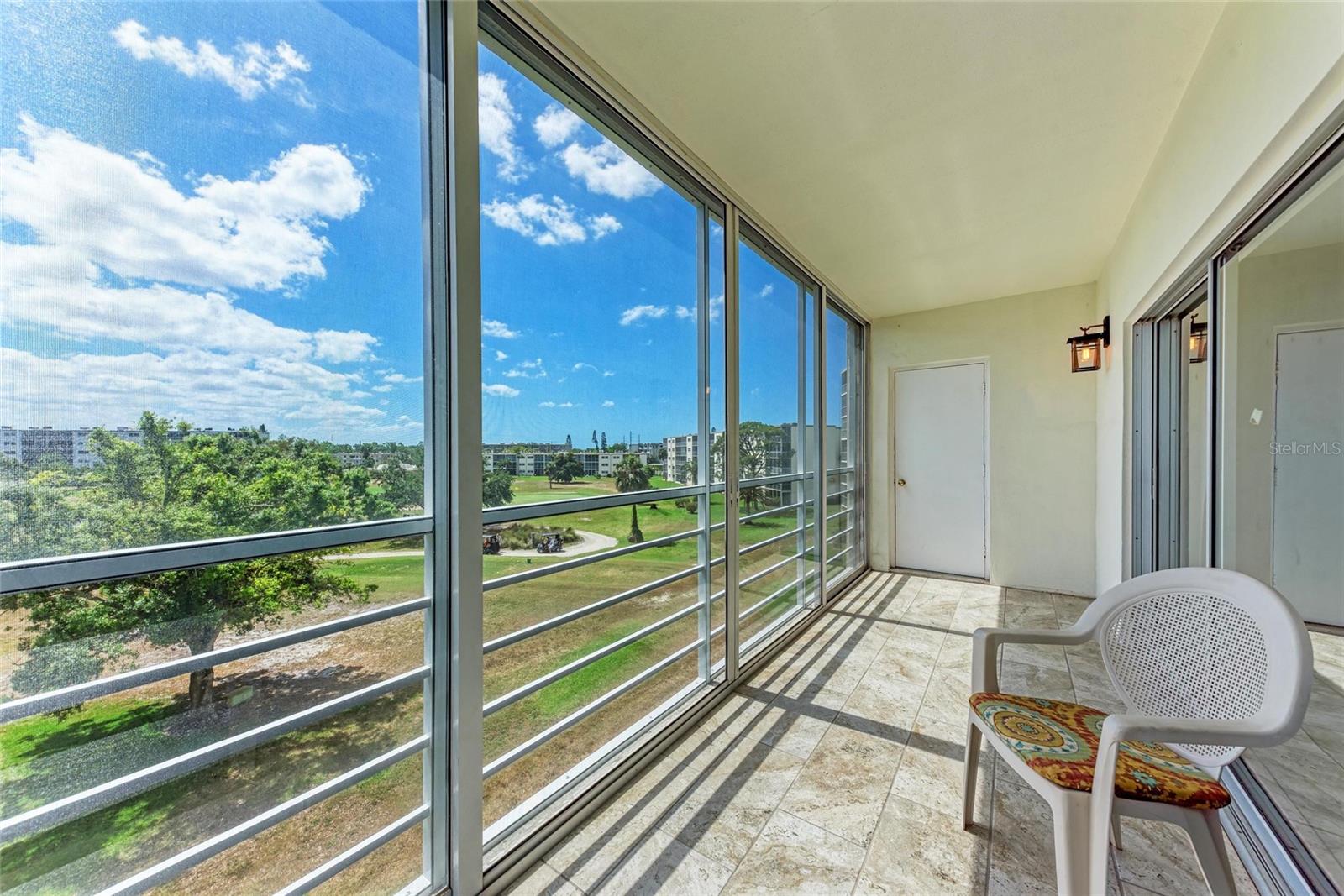 Image 15 of 20 For 4040 Ironwood Circle 401f