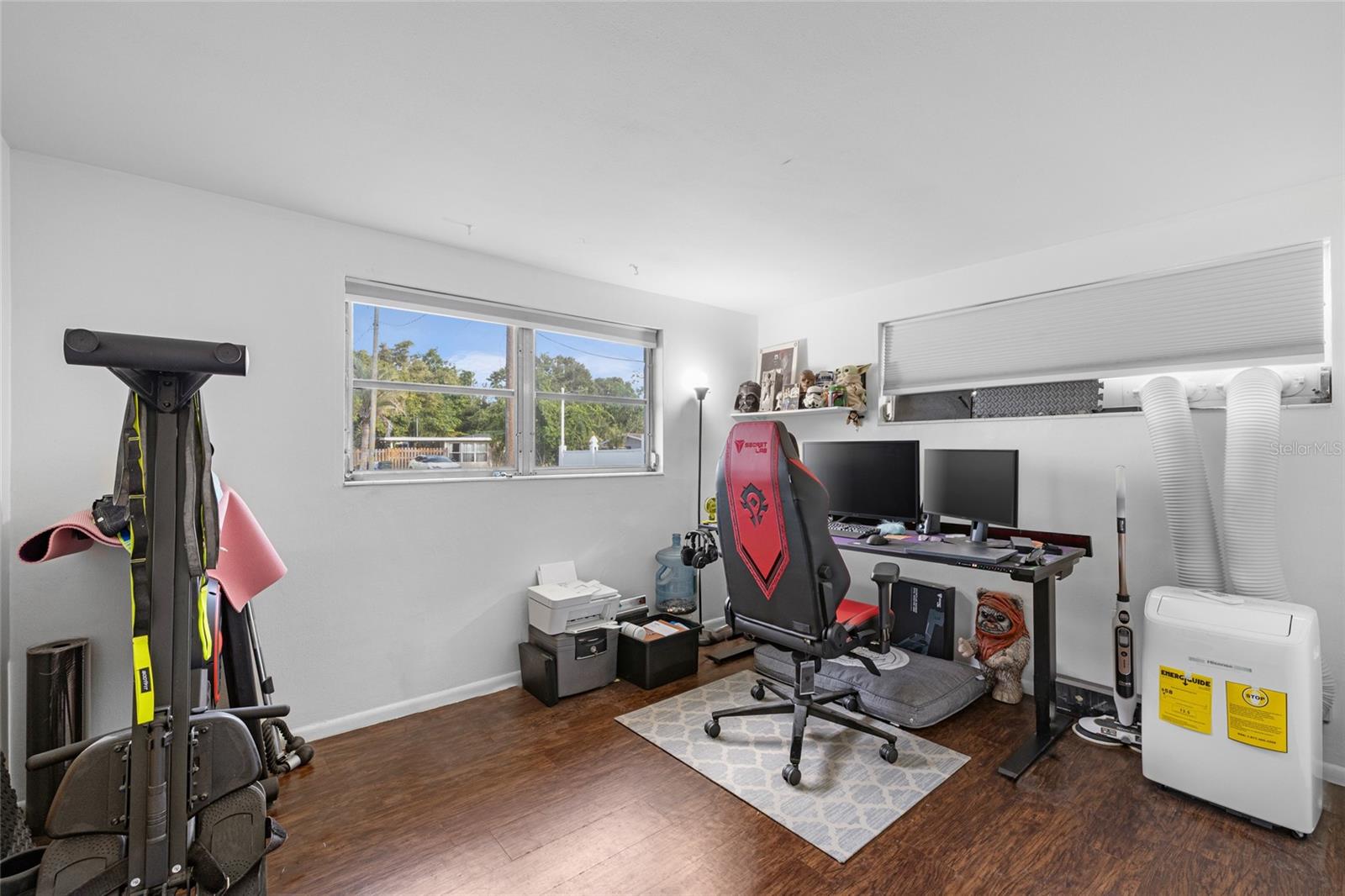 Image 19 of 30 For 3338 Cambridge Drive