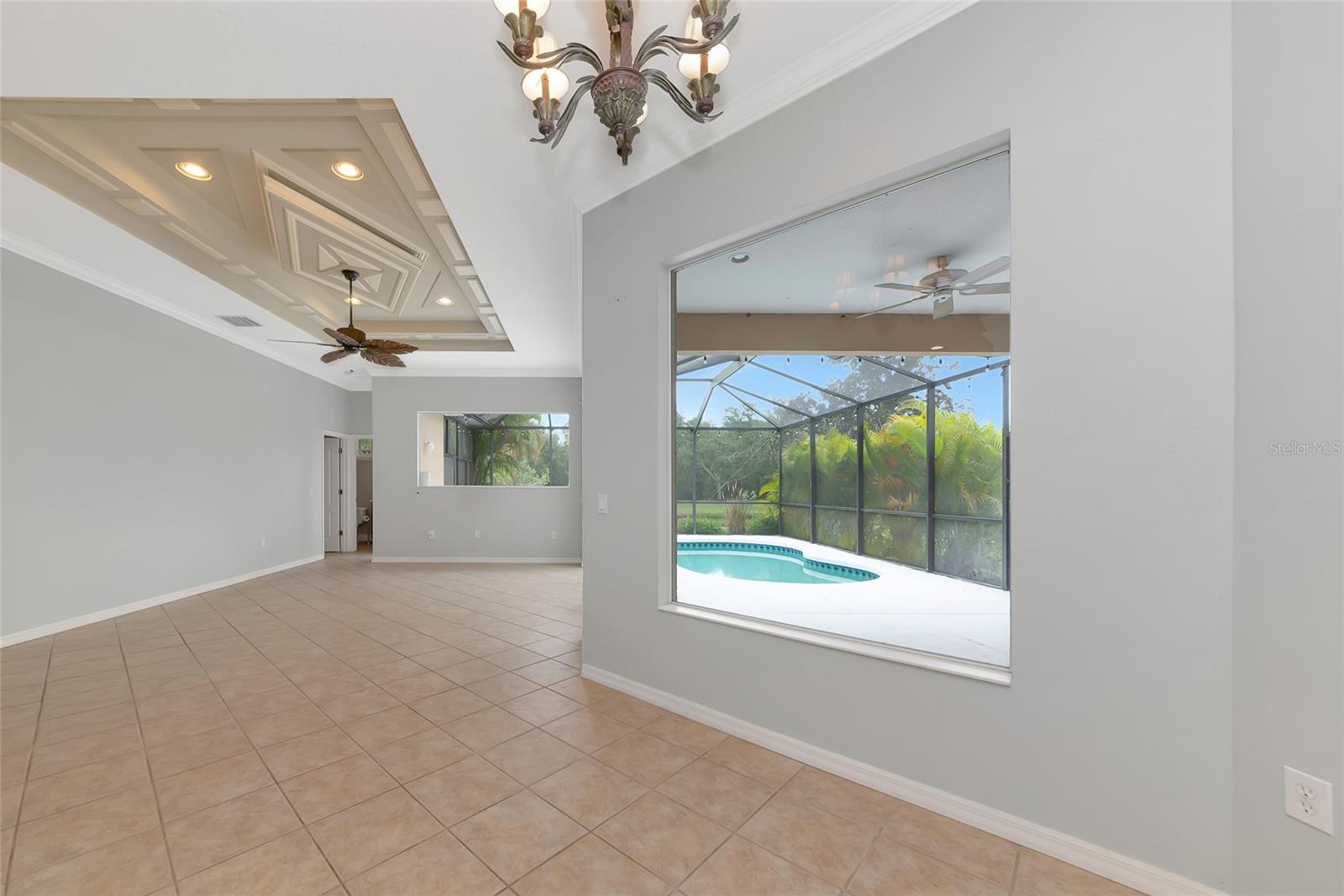 Image 13 of 54 For 12535 Cara Cara Loop