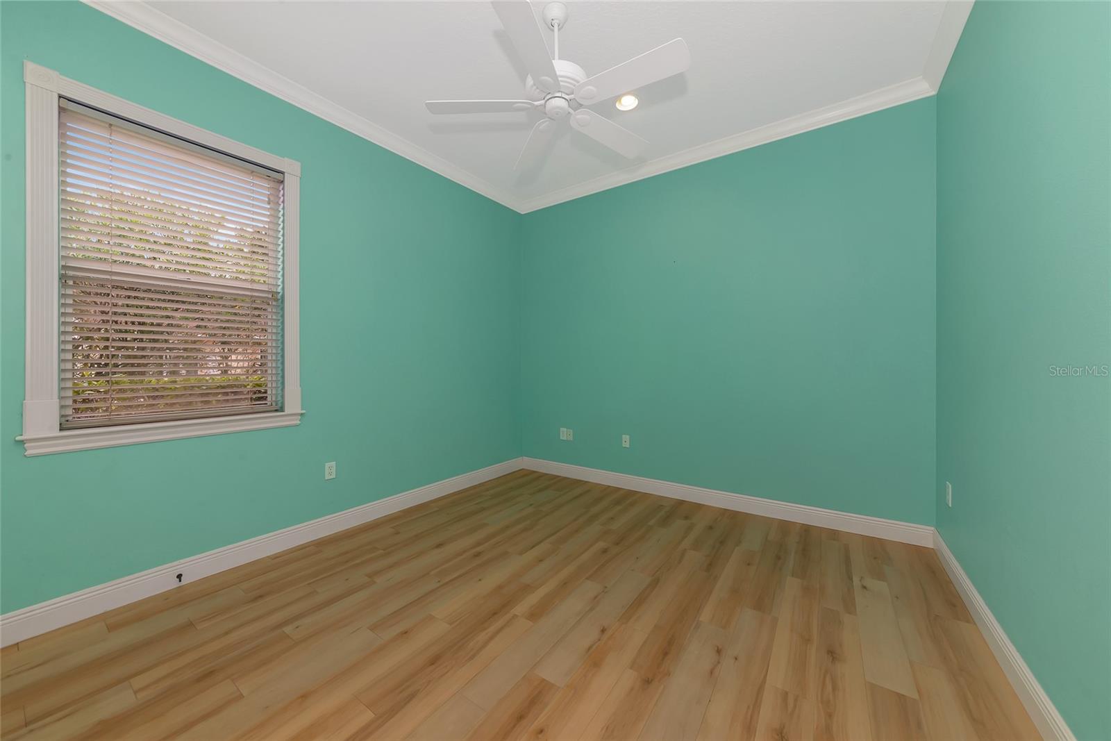 Image 26 of 54 For 12535 Cara Cara Loop