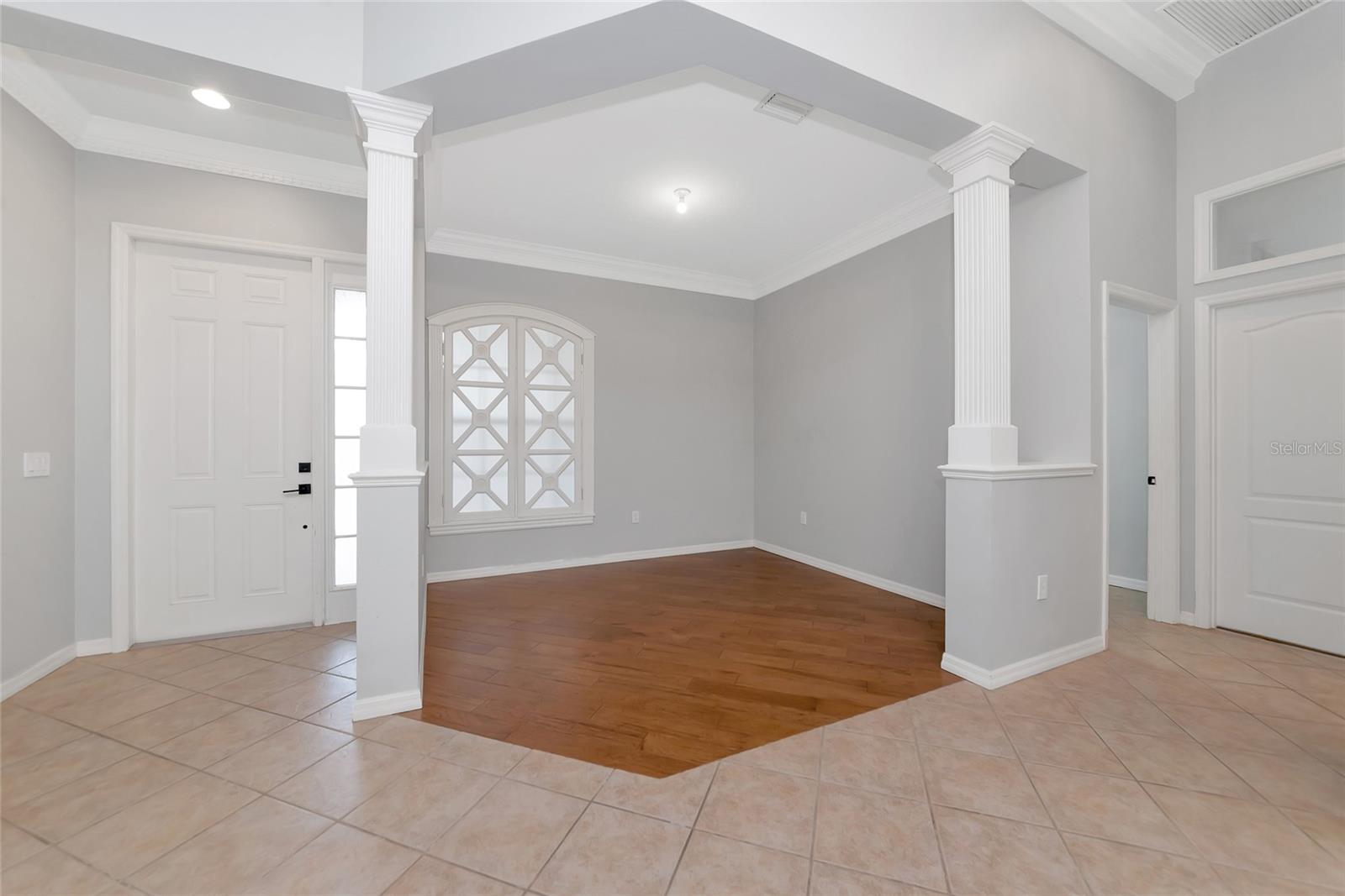 Image 6 of 54 For 12535 Cara Cara Loop