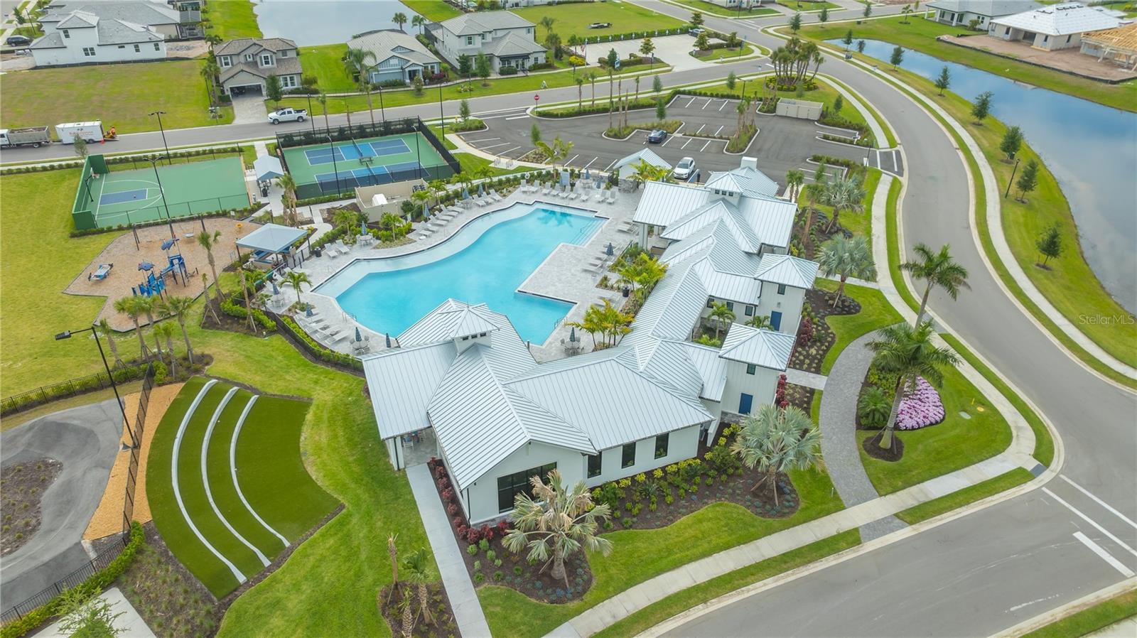 Image 51 of 67 For 17025 Savory Mist Circle