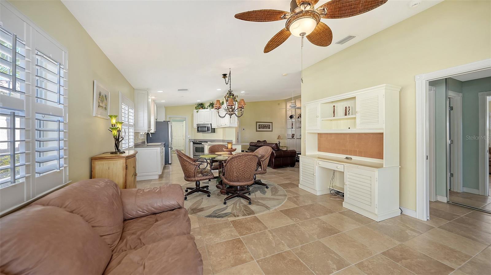 Image 21 of 51 For 11641 Garessio Lane