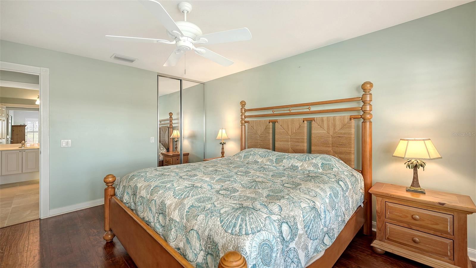 Image 23 of 51 For 11641 Garessio Lane