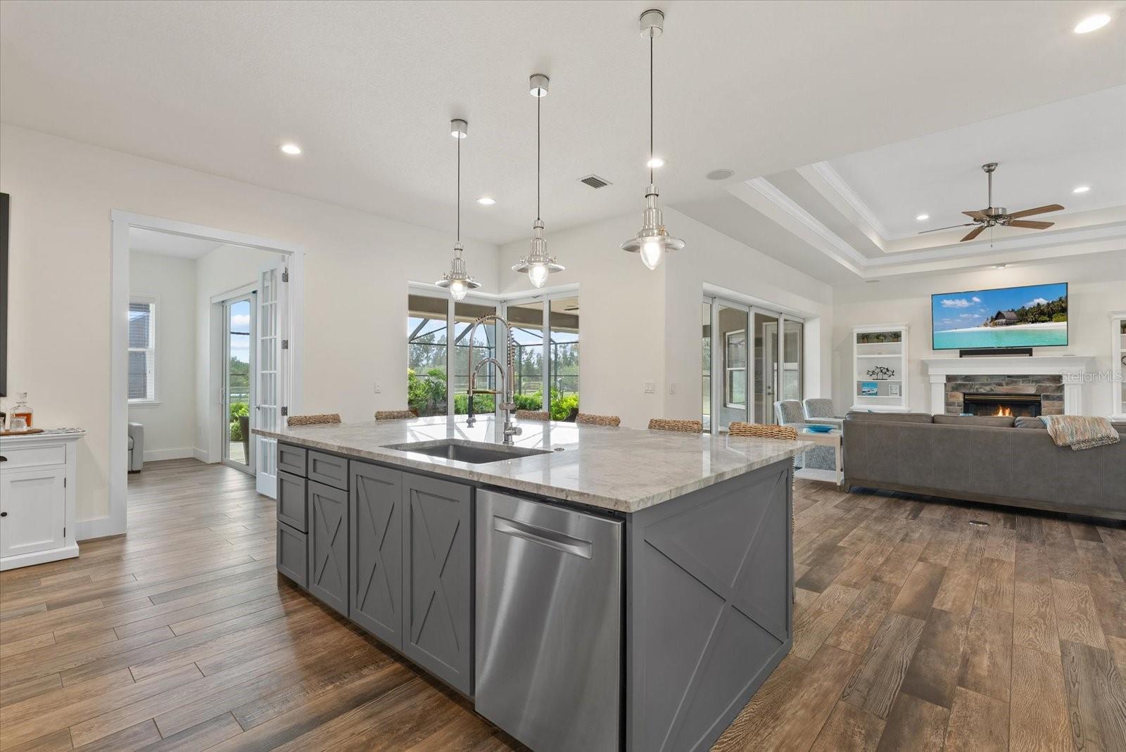 Image 12 of 60 For 6816 Hawkins Road