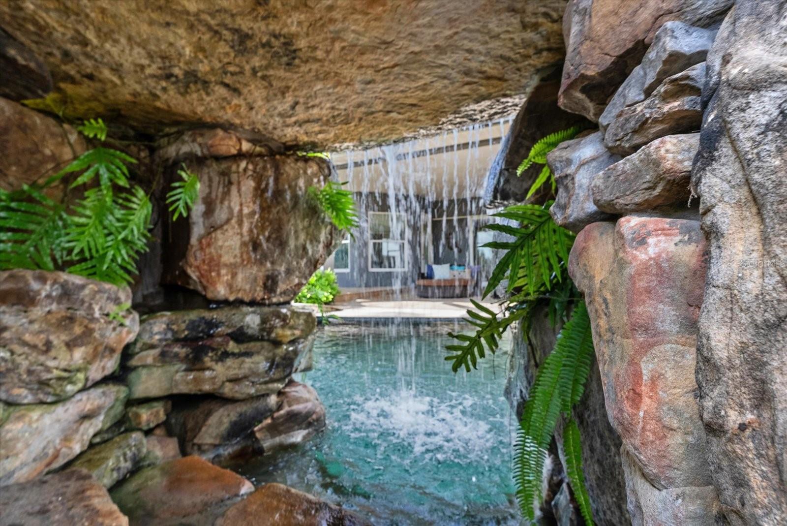 Image 34 of 60 For 6816 Hawkins Road