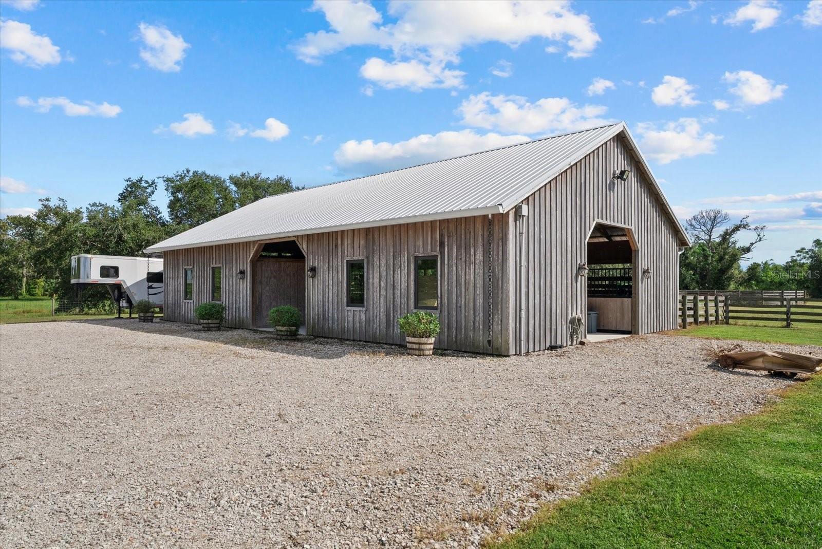 Image 42 of 60 For 6816 Hawkins Road