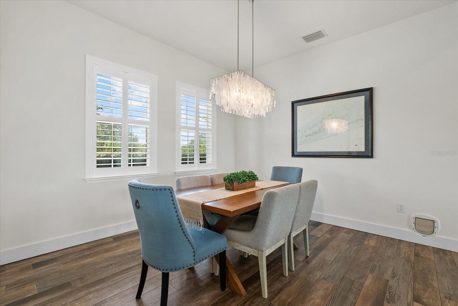 Image 8 of 60 For 6816 Hawkins Road