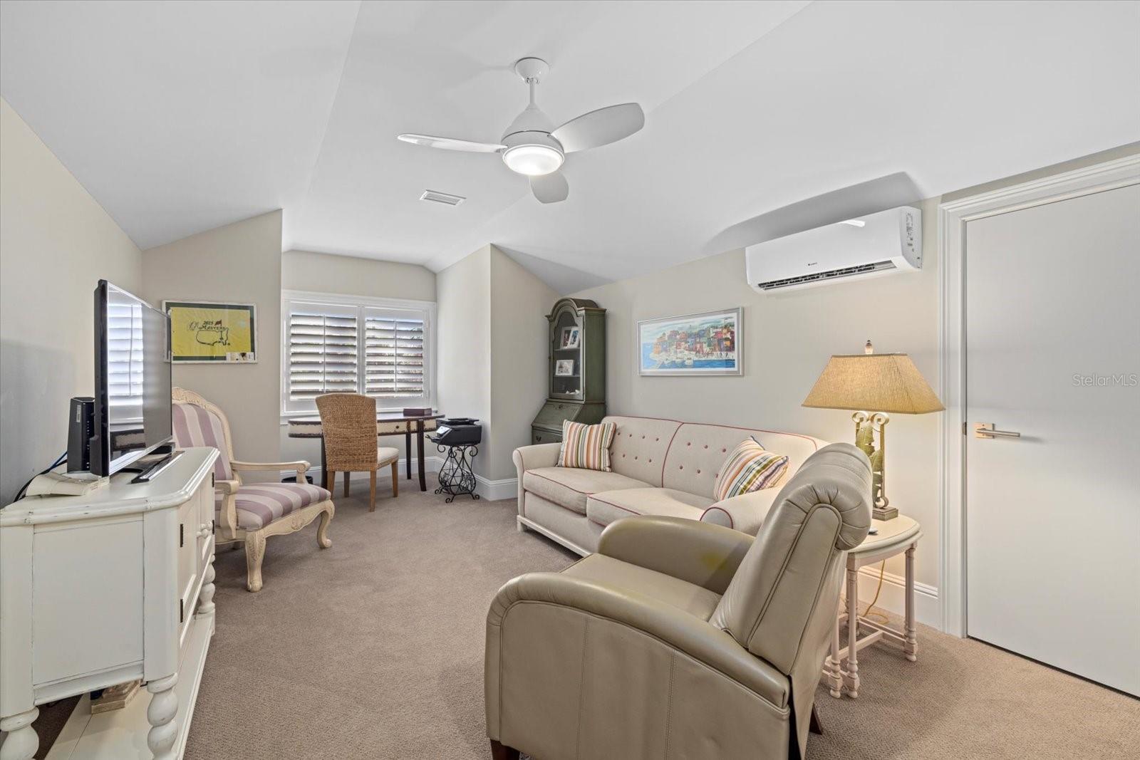 Image 38 of 88 For 5246 Avenida Del Mare