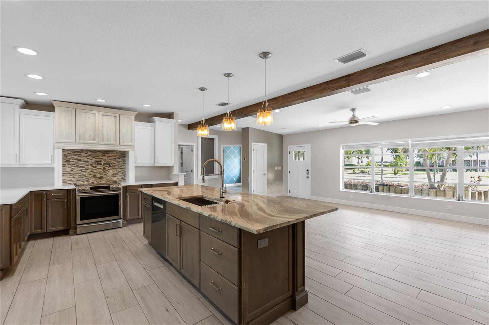 Image 10 of 46 For 4612 7th St Court E