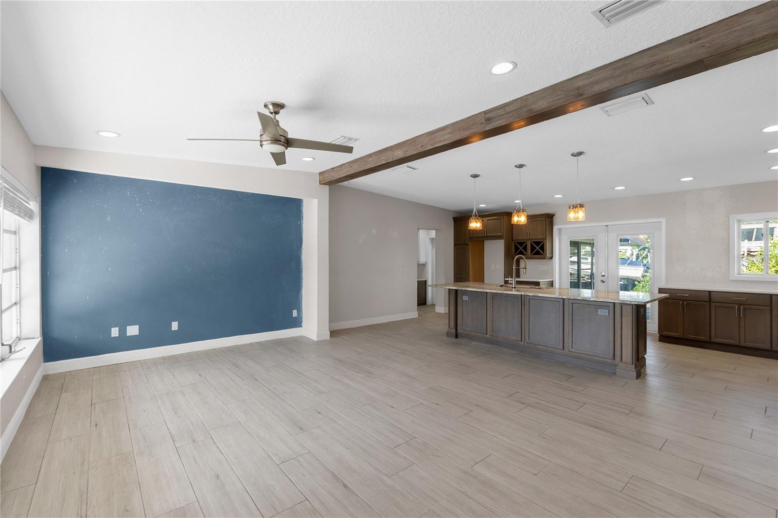 Image 15 of 46 For 4612 7th St Court E